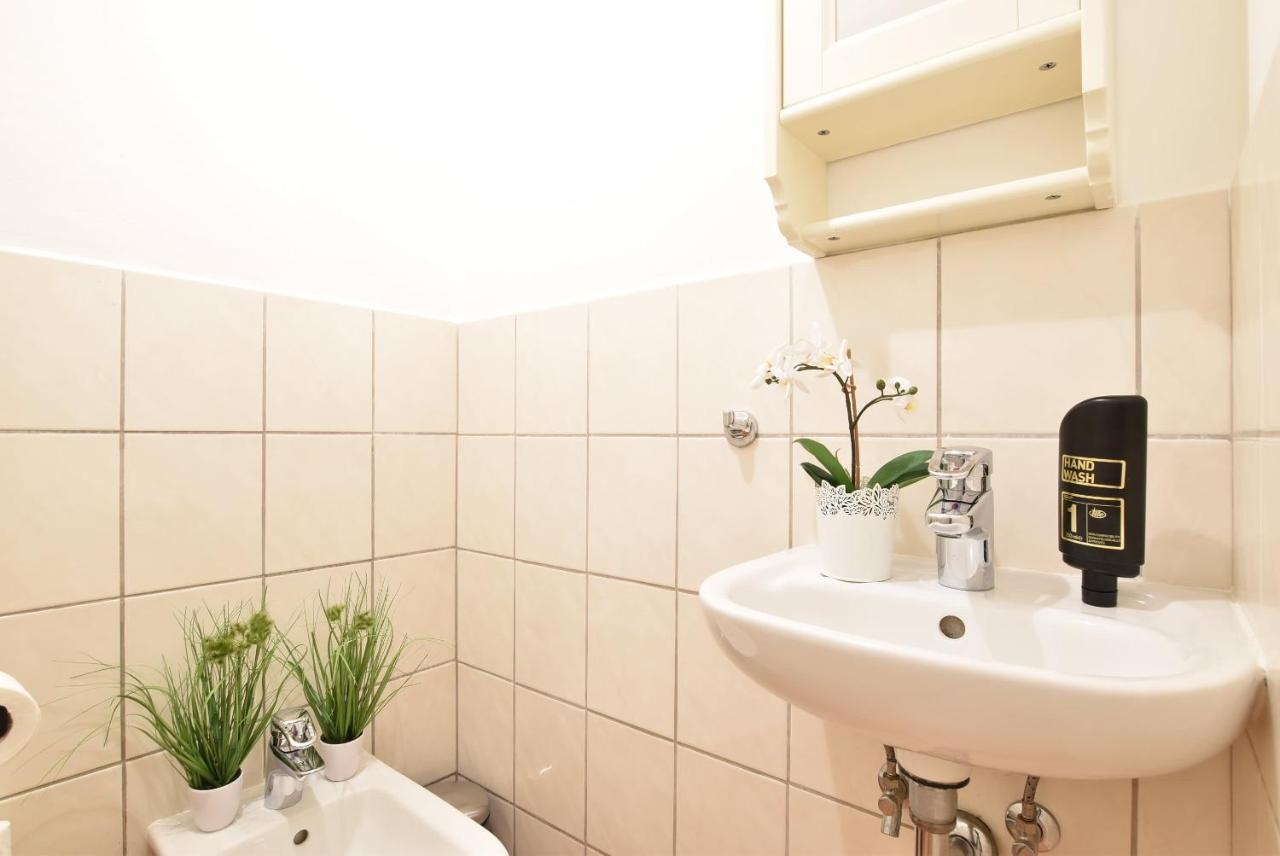 Huge Apartment In Awesome Location With Parking إنسبروك المظهر الخارجي الصورة